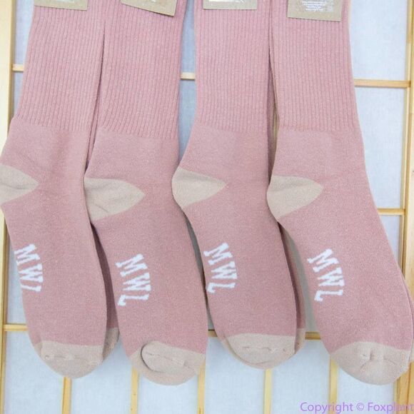 NEW Four pairs of‎ Madewell calf socks - Picture 3 of 12